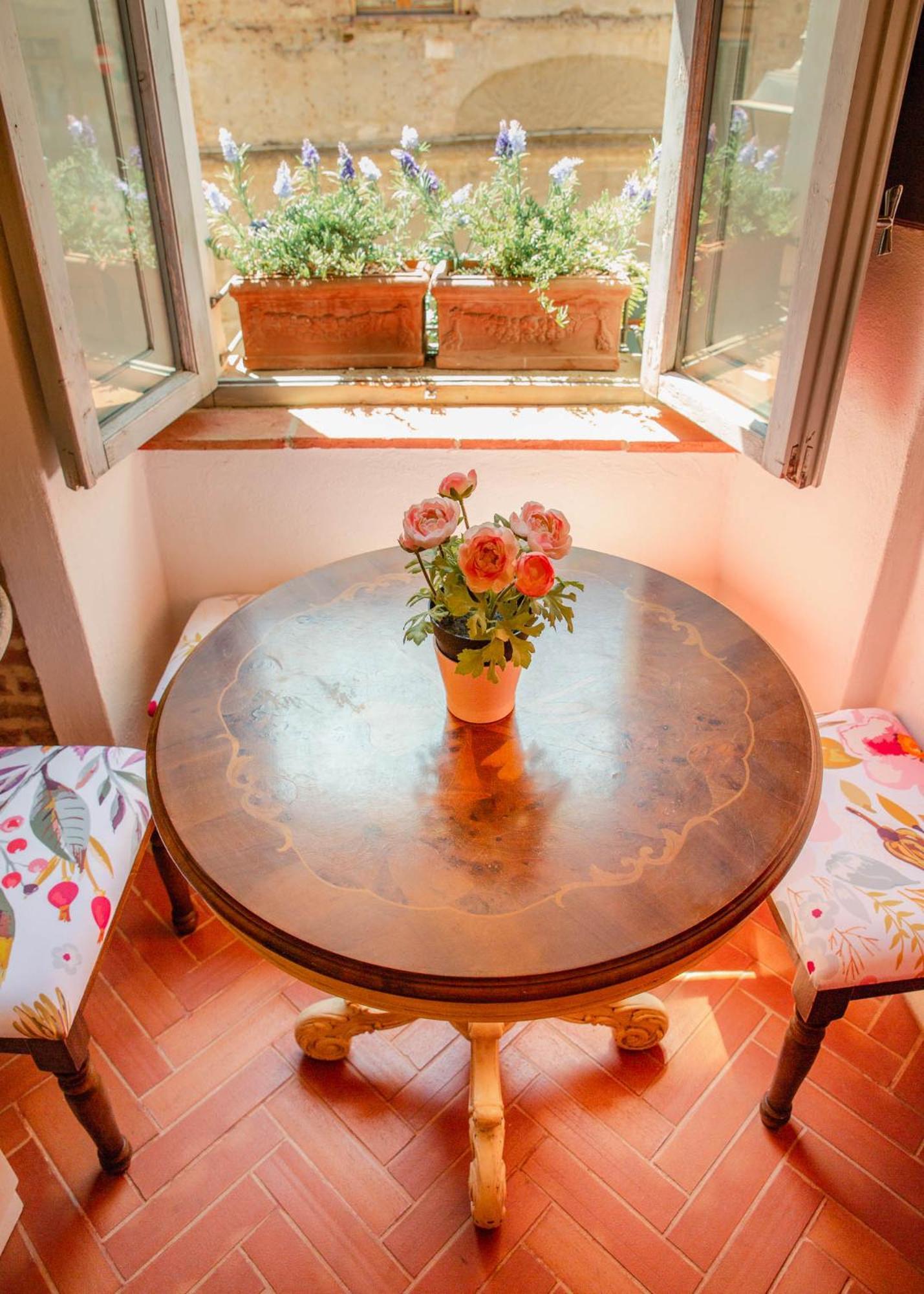 Casa Raffaella 1 Tuscan Charm In Medieval ชูเวเรโต ภายนอก รูปภาพ